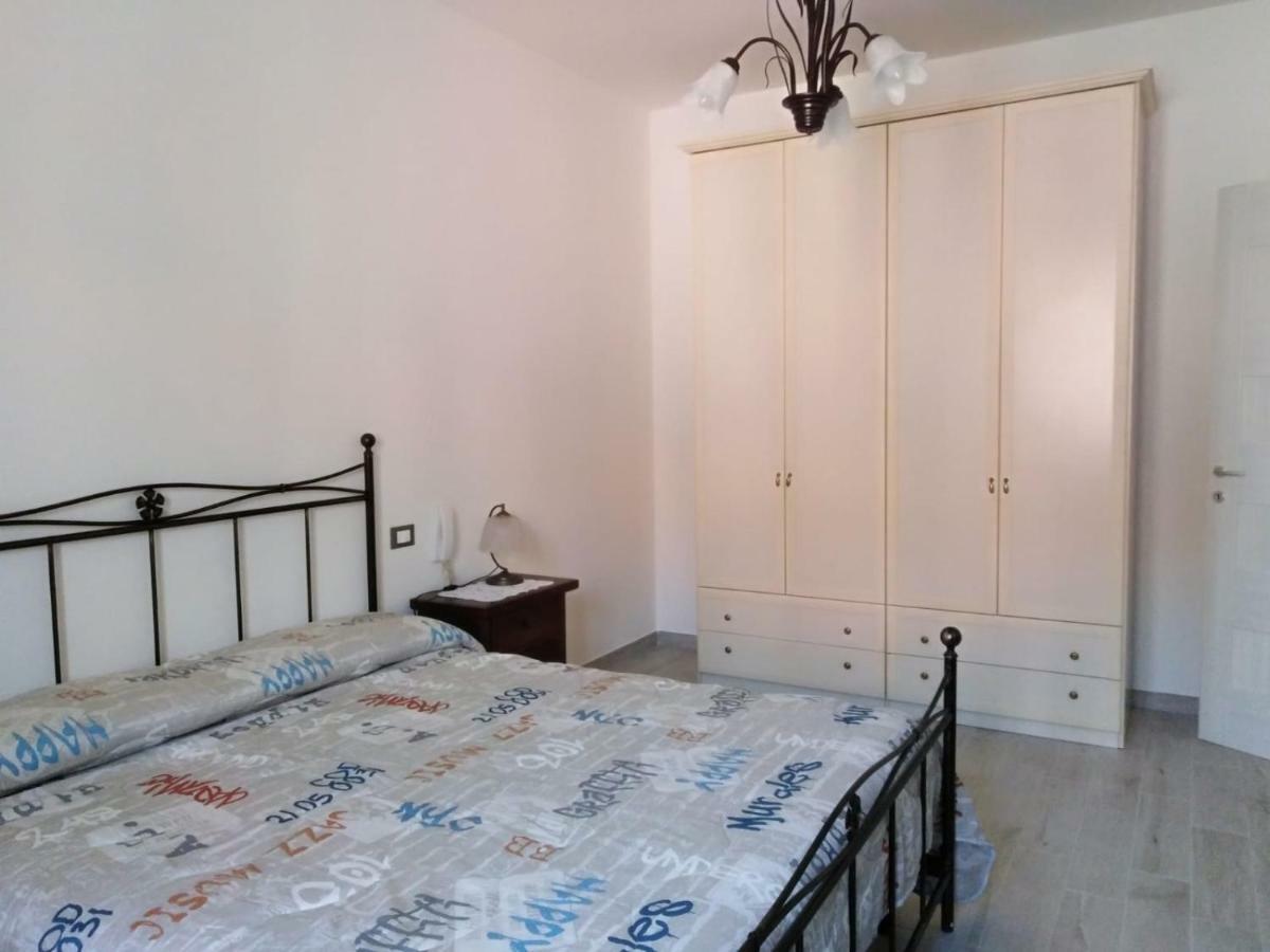 Casa Alessandra Surbo Bagian luar foto