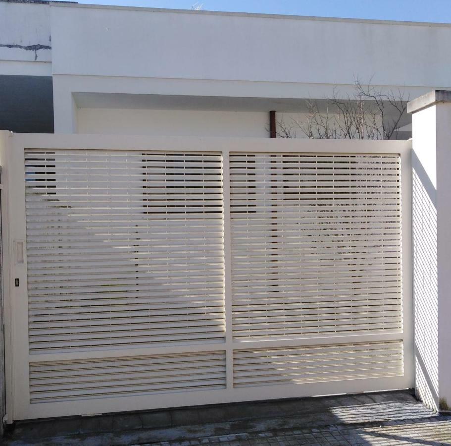 Casa Alessandra Surbo Bagian luar foto