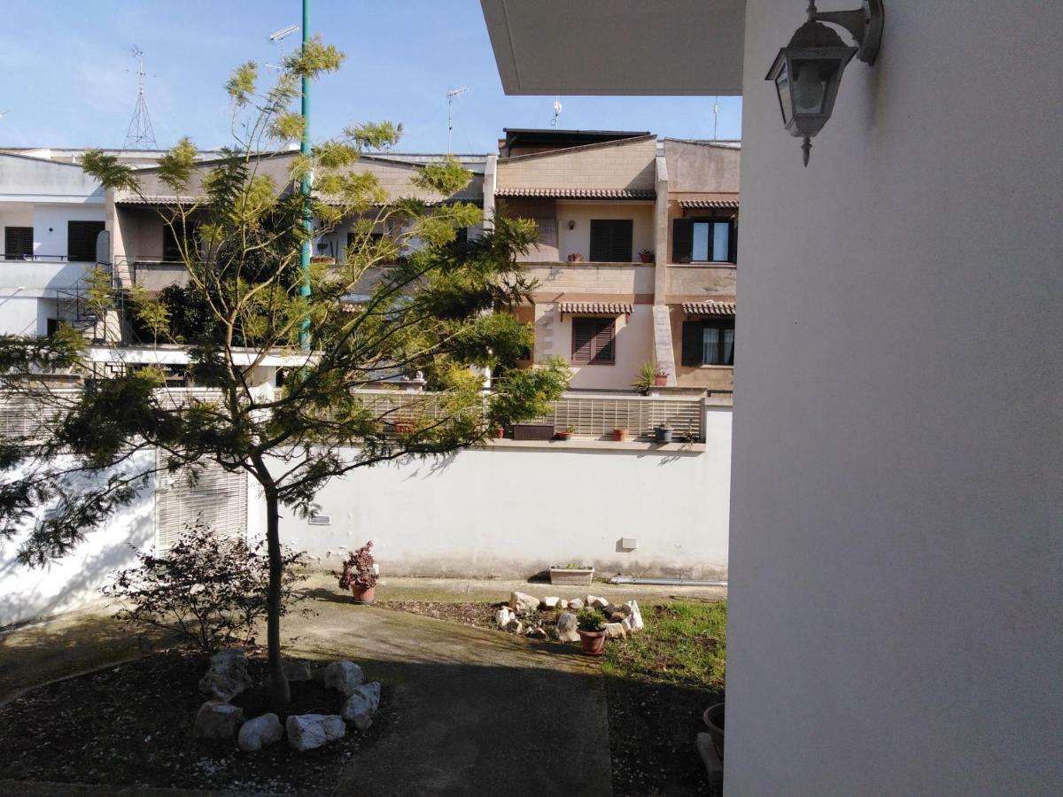 Casa Alessandra Surbo Bagian luar foto